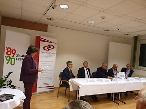 A V4 kultúrintézetek vezetői tartottak előadást a Club Pannonia meghívására